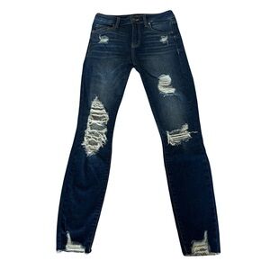 Fashion nova ripped skinny jeans